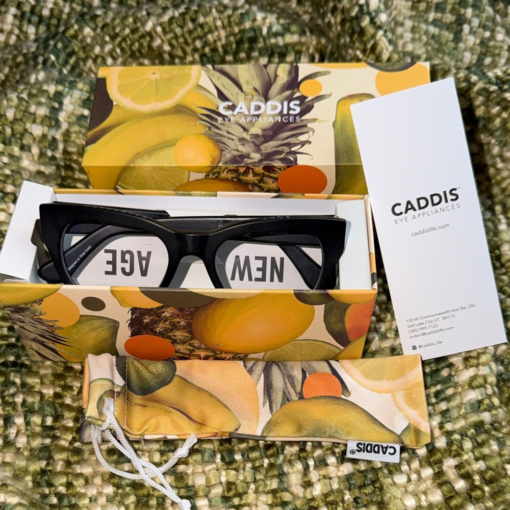 Caddis Eye Appliances D28 Heritage Black Reading Glasses, 0.00 Magnification